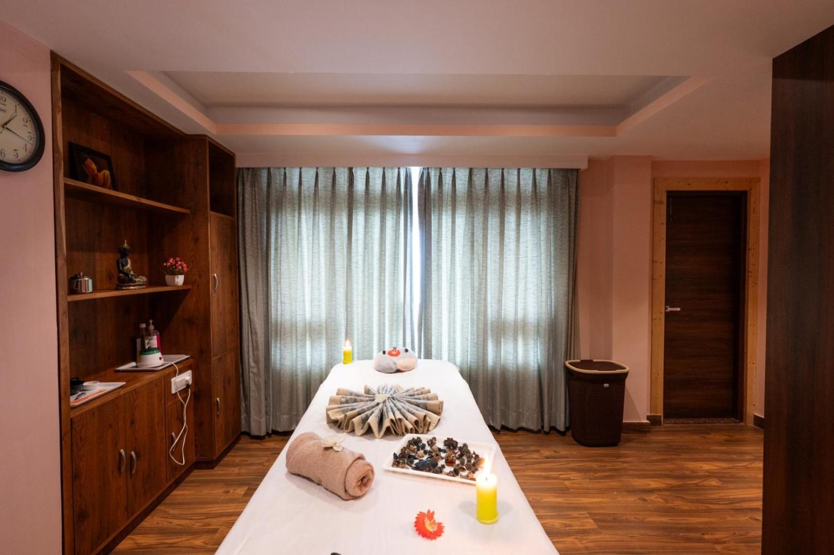 Avianna Gangtok Prime Hotel & Spa Экстерьер фото